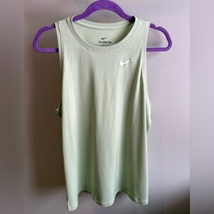 Nike Dri-FIT Women’s Large Running Tank Top in a Vapour Green